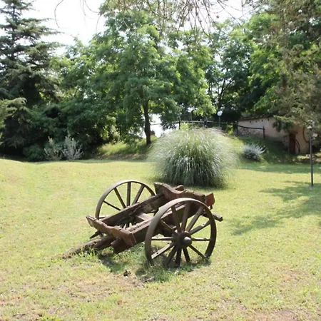Seaside Farm *